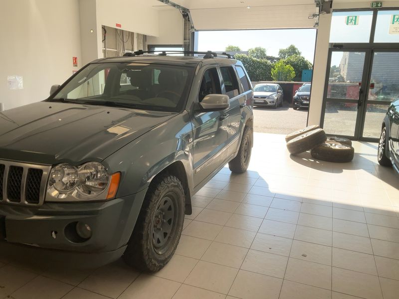 Jeep Grand Cherokee 3.0 CRD Overland — zdjęcie 2
