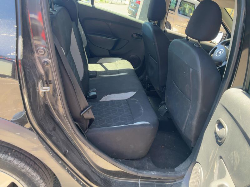 Dacia Sandero 0.9 TCe Stepway Prestige — zdjęcie 14