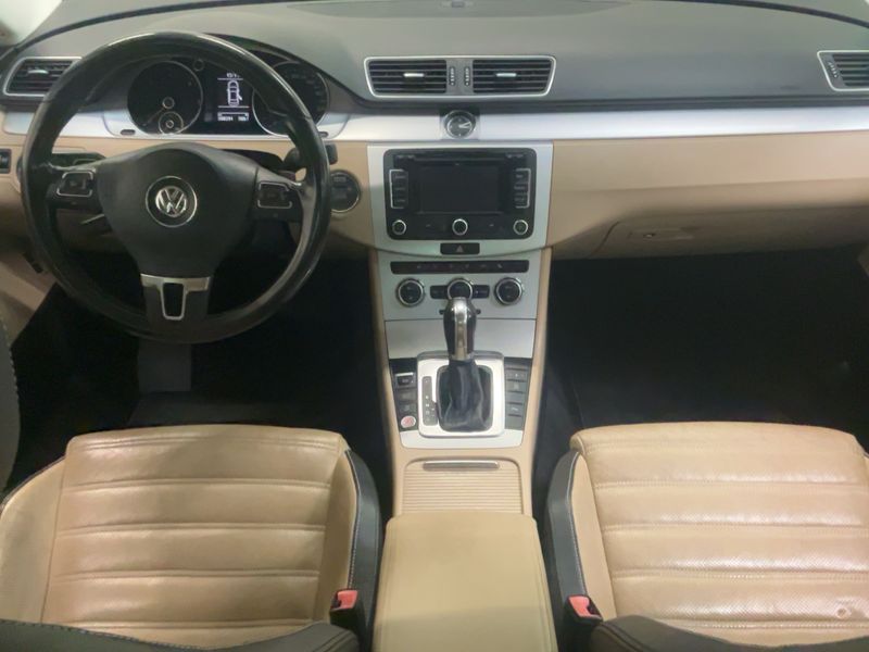 Volkswagen CC 2.0 TDI BlueMotion Tech — zdjęcie 12