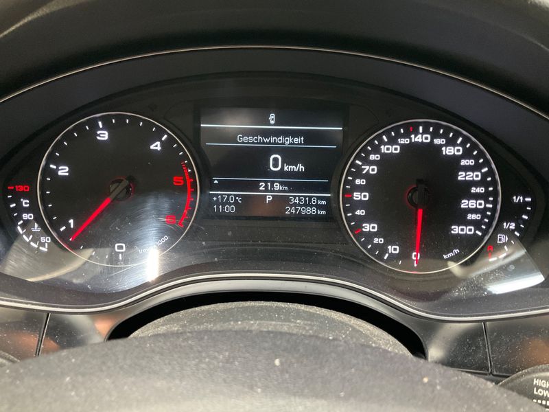 Audi A6 3.0 V6 TDI quattro — zdjęcie 13