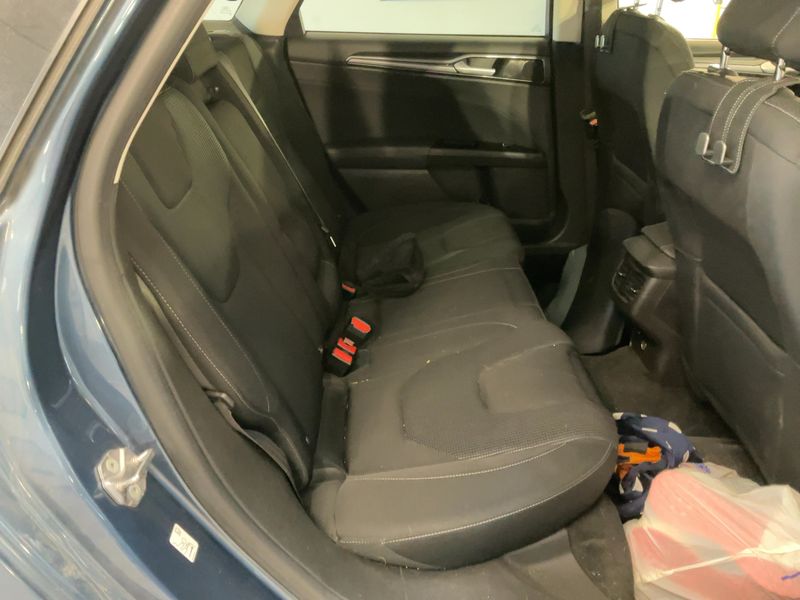 Ford Mondeo 2.0 TDCi EcoBlue Titanium Business — zdjęcie 14
