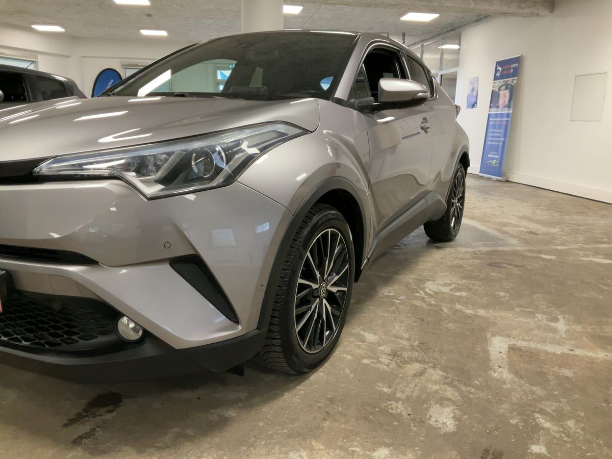 Toyota C-HR d'occasion