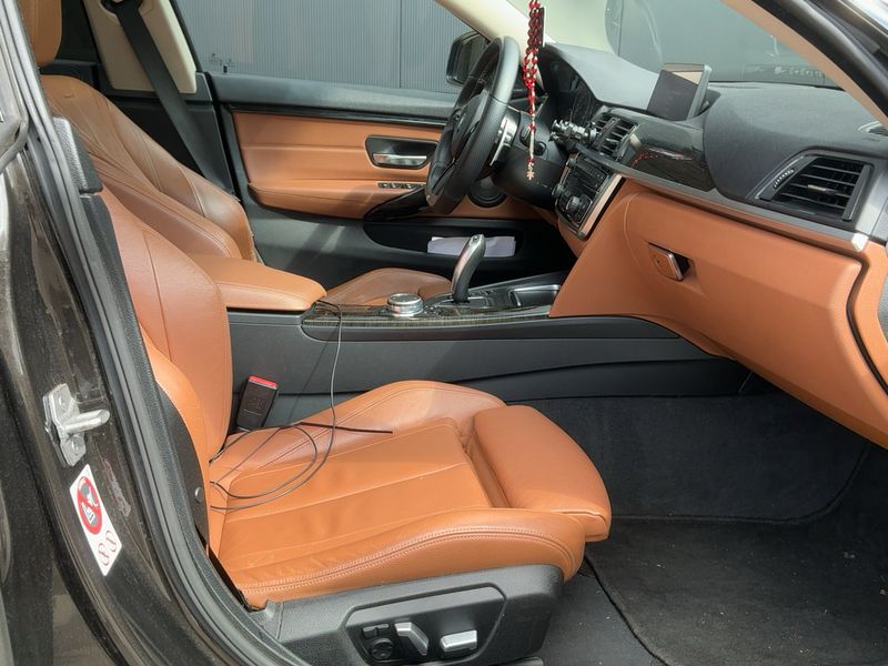 BMW 4er 430i Gran Coupé xDrive Luxury Line — zdjęcie 11