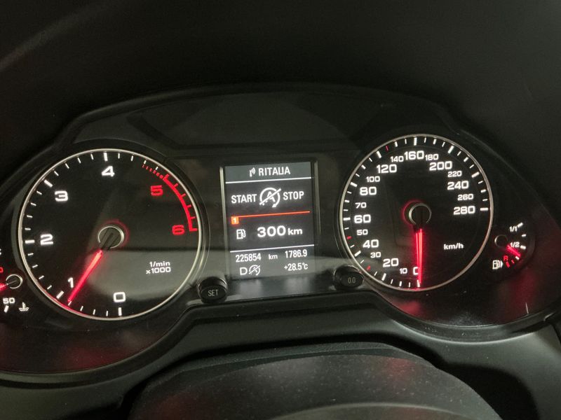 Audi Q5 2.0 TDI quattro 2014 – снимка 18