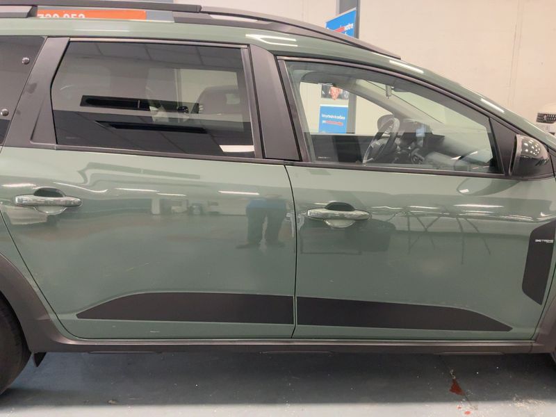 Dacia Jogger 1.0 TCe LPG Extreme+ — zdjęcie 7