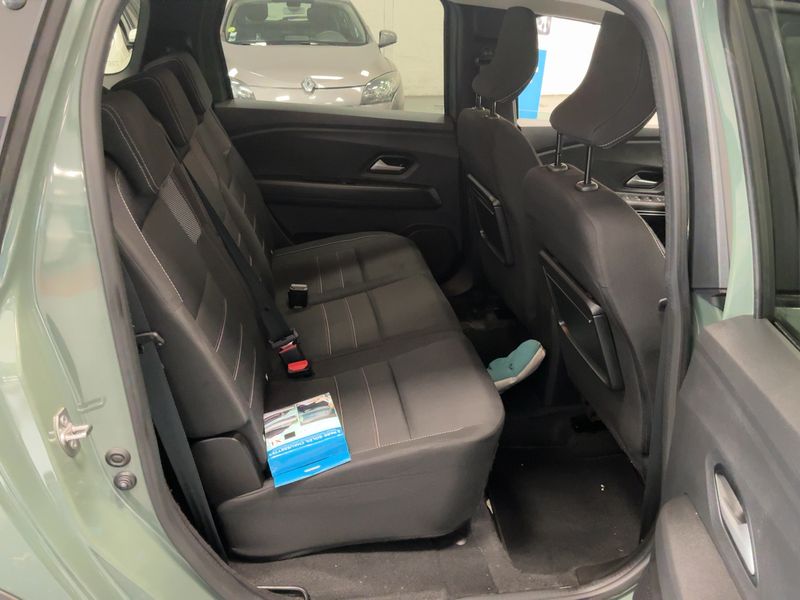 Dacia Jogger 1.0 TCe LPG Extreme+ — zdjęcie 14
