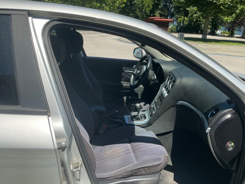 Alfa Romeo Alfa 159 1.9 JTD JTDM Distinctive — zdjęcie 3