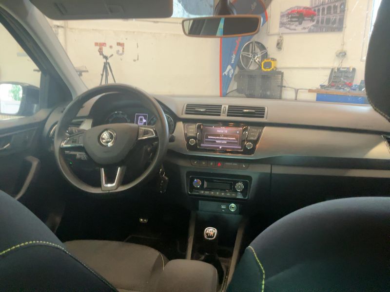 Skoda Fabia 1.0 TSI Soleil — zdjęcie 12