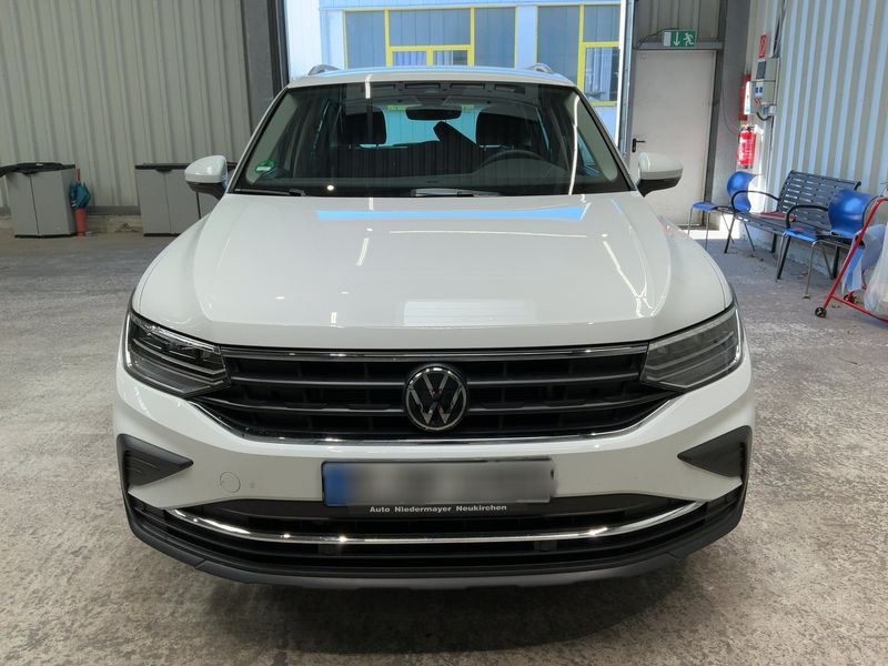 Volkswagen Tiguan 1.5 TSI ACT Life — zdjęcie 9