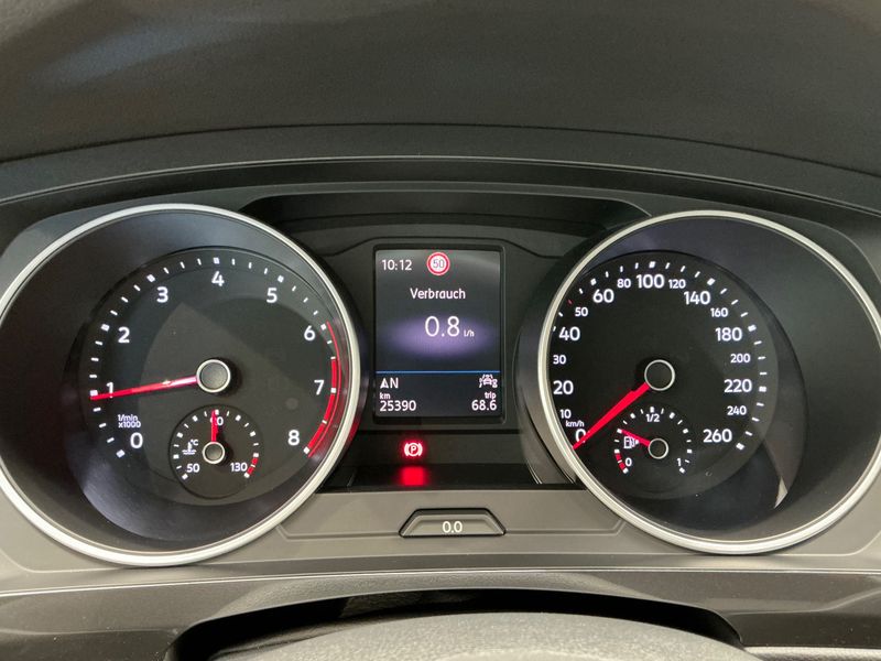 Volkswagen Tiguan 1.5 TSI ACT Life — zdjęcie 13