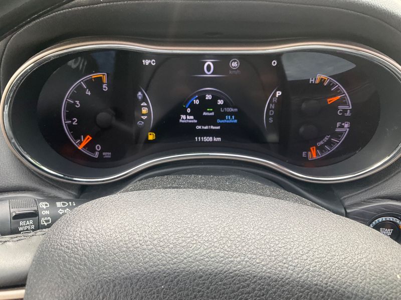 Jeep Grand Cherokee 3.0 CRD Summit — zdjęcie 13