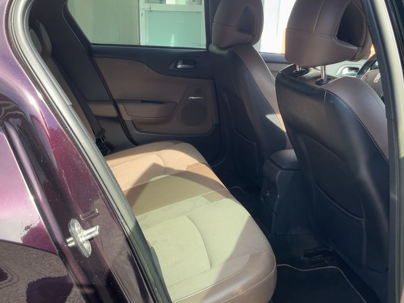 Citroen DS4 1.6 e-HDi Style — zdjęcie 14