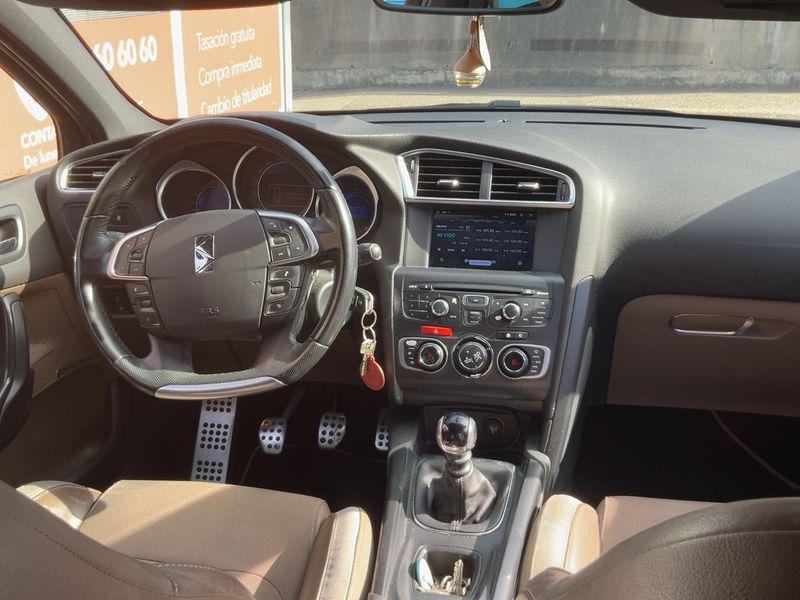 Citroen DS4 1.6 e-HDi Style — zdjęcie 12