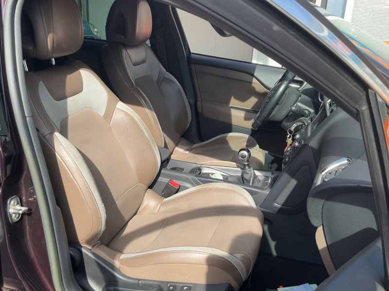 Citroen DS4 1.6 e-HDi Style — zdjęcie 11