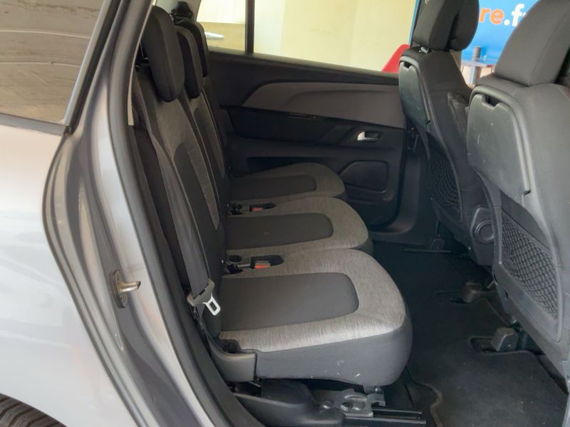 Citroen C4 Grand Picasso 1.6 Blue-HDi Feel 2018 – снимка 19
