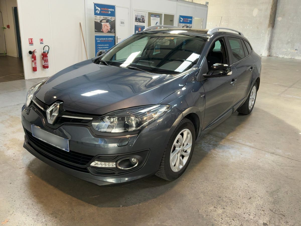 Renault Megane 2016 — photo 1