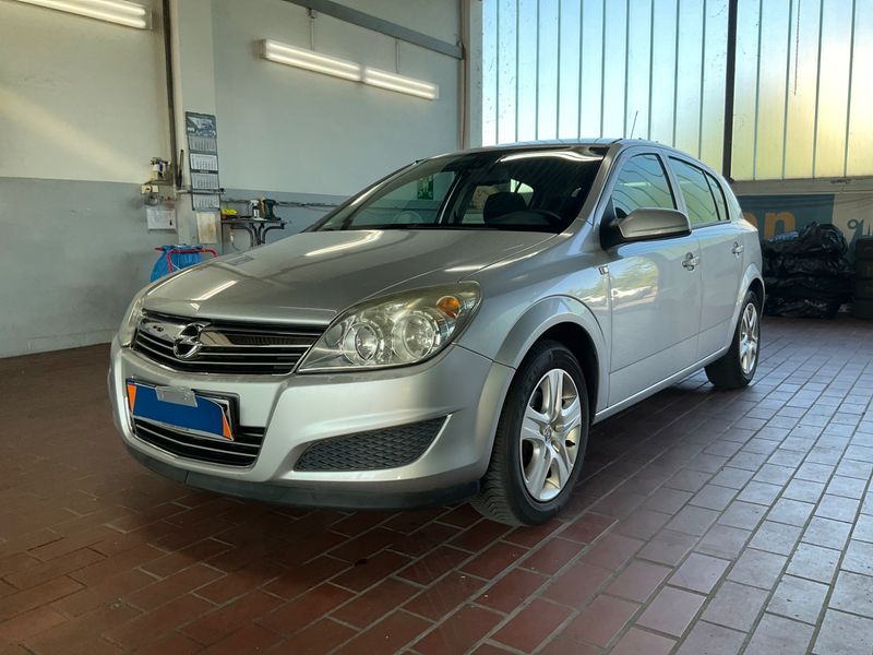 Opel Astra 1.6 Edition