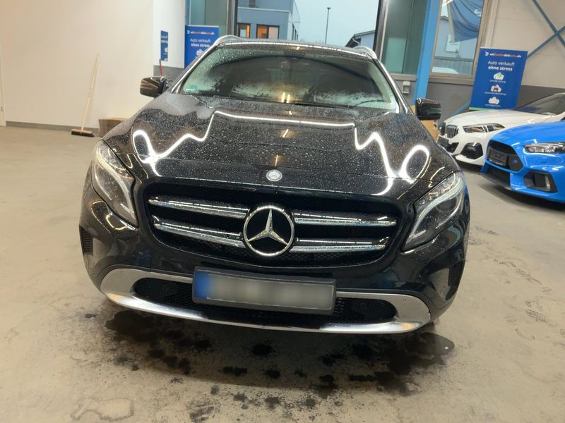 Mercedes-Benz GLA-Klasse GLA 220 d 4Matic Urban — zdjęcie 9