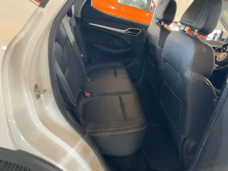 MG ZS electric drive 105 kW Luxury — zdjęcie 14