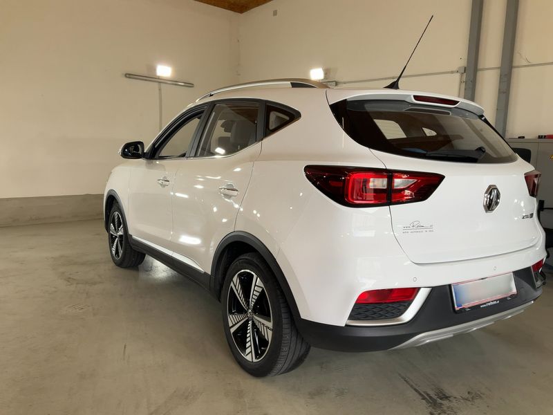 MG ZS electric drive 105 kW Luxury — zdjęcie 3