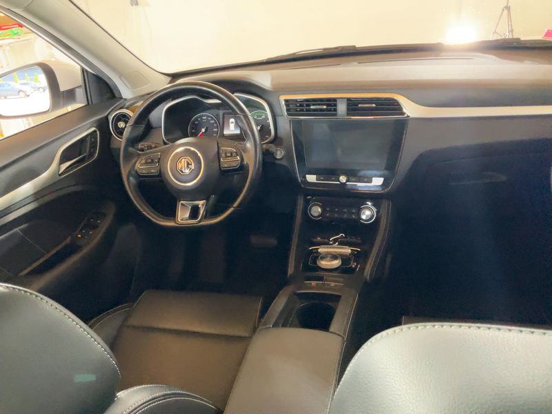 MG ZS electric drive 105 kW Luxury — zdjęcie 12