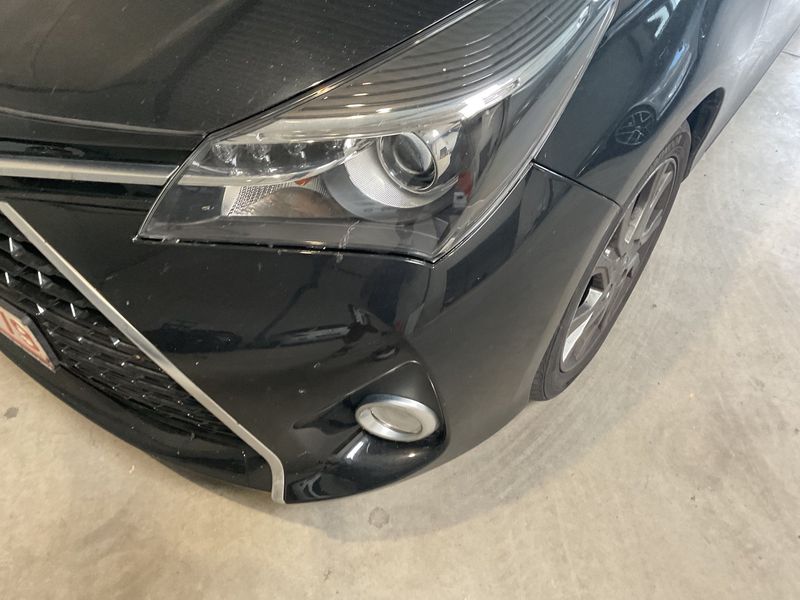 Toyota Yaris 1.5 Hybrid Design 2016 – снимка 36
