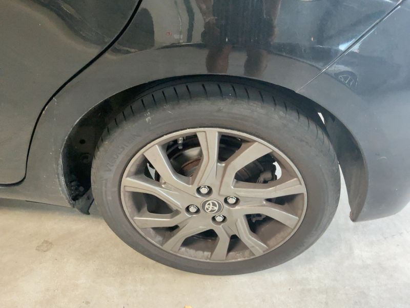 Toyota Yaris 1.5 Hybrid Design 2016 – снимка 5