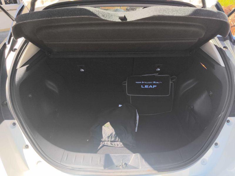 Nissan Leaf electric drive 110 kW Acenta — zdjęcie 9
