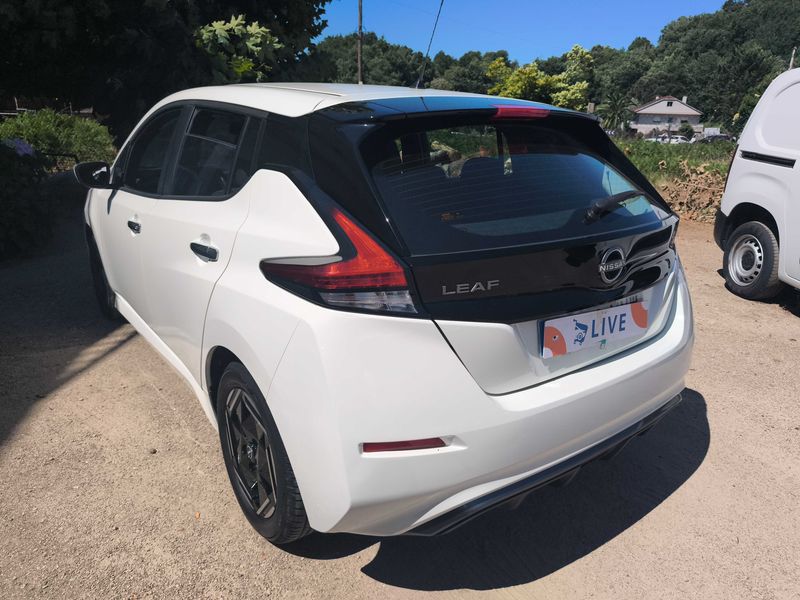 Nissan Leaf electric drive 110 kW Acenta — zdjęcie 3