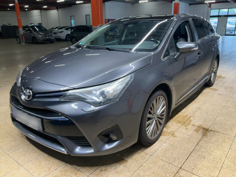 Toyota Avensis 2.0 D-4D Executive