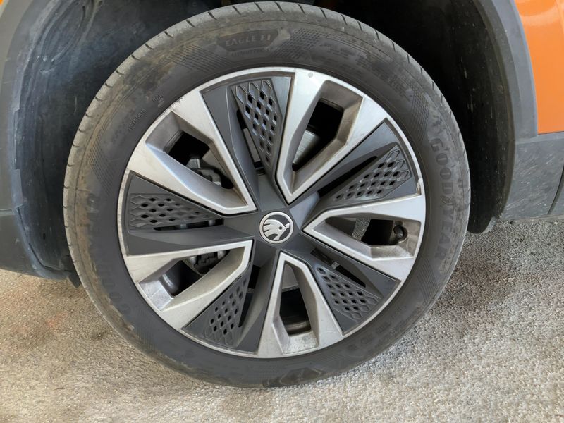 Skoda Karoq 2.0 TDI Style 2023 – снимка 3