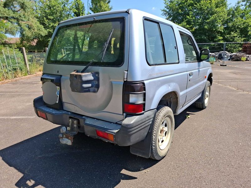 Mitsubishi Pajero 2.5 Turbodiesel Classic 2500 — zdjęcie 5