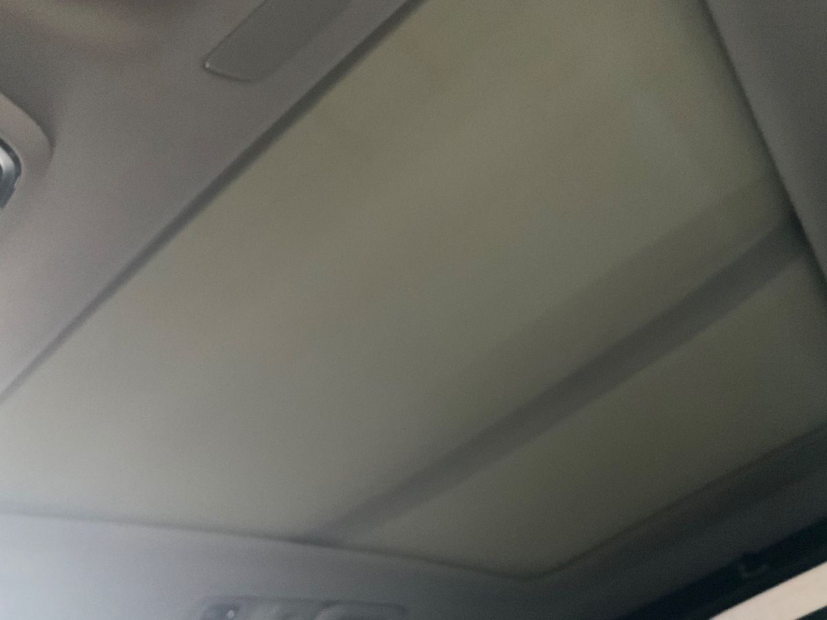 Volvo XC60 2020 — photo 38