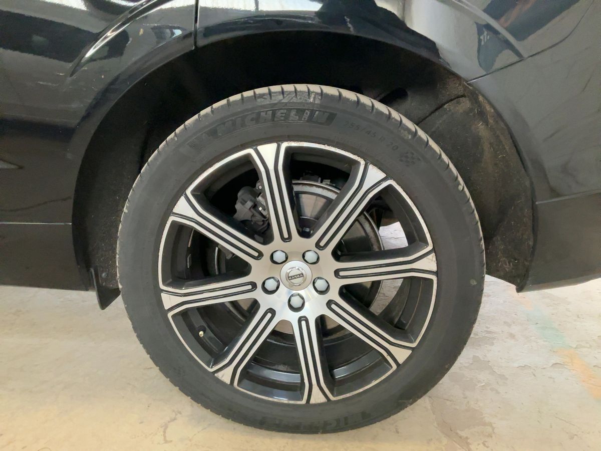 Volvo XC60 2020 — photo 6