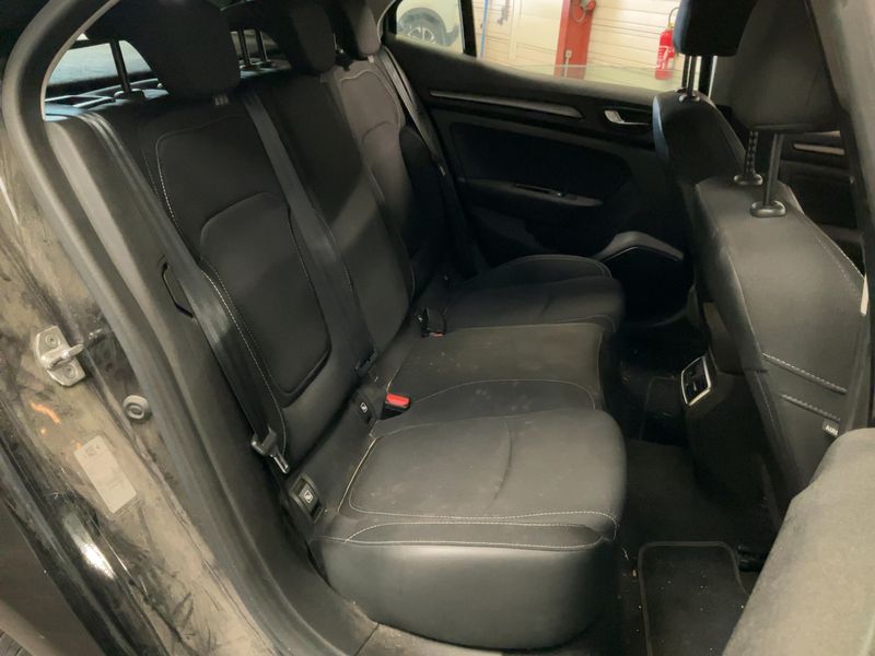 Renault Megane 1.5 BLUE dCi Business 2021 – снимка 19