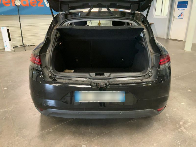 Renault Megane 1.5 BLUE dCi Business 2021 – снимка 15