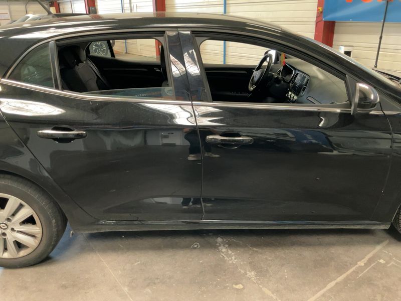 Renault Megane 1.5 BLUE dCi Business 2021 – снимка 10