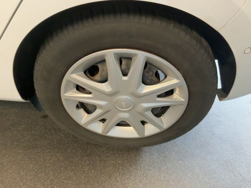Ford Fiesta 1.0 EcoBoost Mild-Hybrid Titanium 2023 – снимка 5