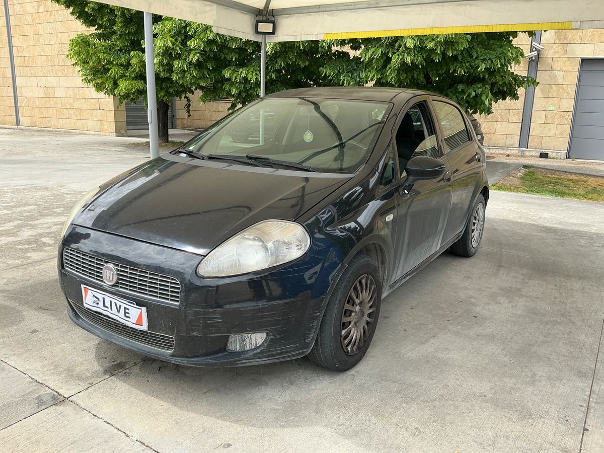Fiat Grande 2010