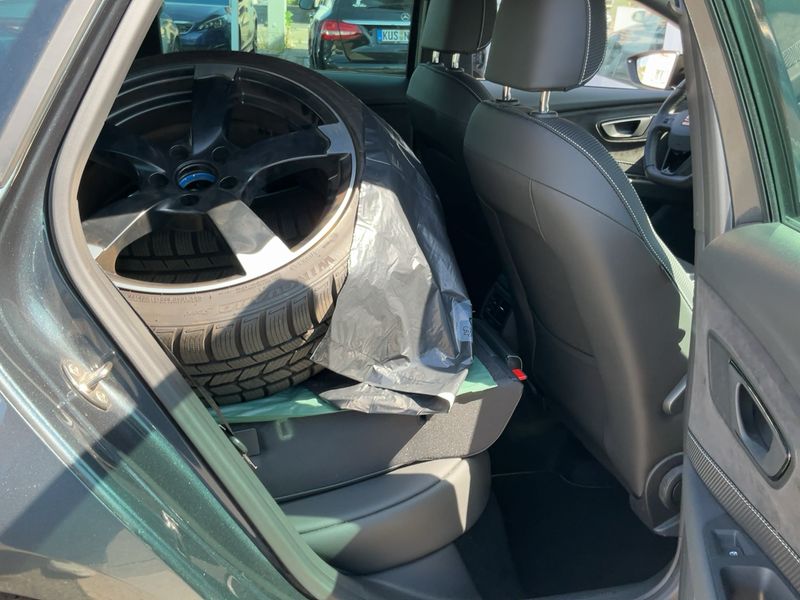 Seat Leon 2.0 TSI Cupra 300 4Drive 2019 – снимка 20
