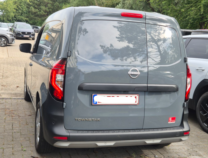 Nissan Townstar 1.3 DIG-T L1 2,0t N-Connecta — zdjęcie 4