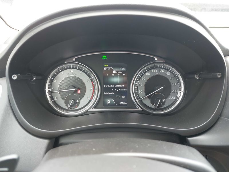 Suzuki S-Cross 1.5 Dualjet Hybrid Comfort — zdjęcie 12