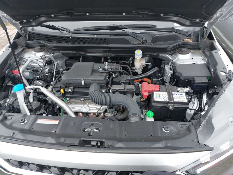 Suzuki S-Cross 1.5 Dualjet Hybrid Comfort — zdjęcie 8