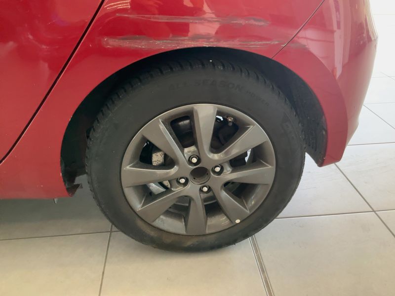 Hyundai i20 1.2 Classic 2015 – снимка 5