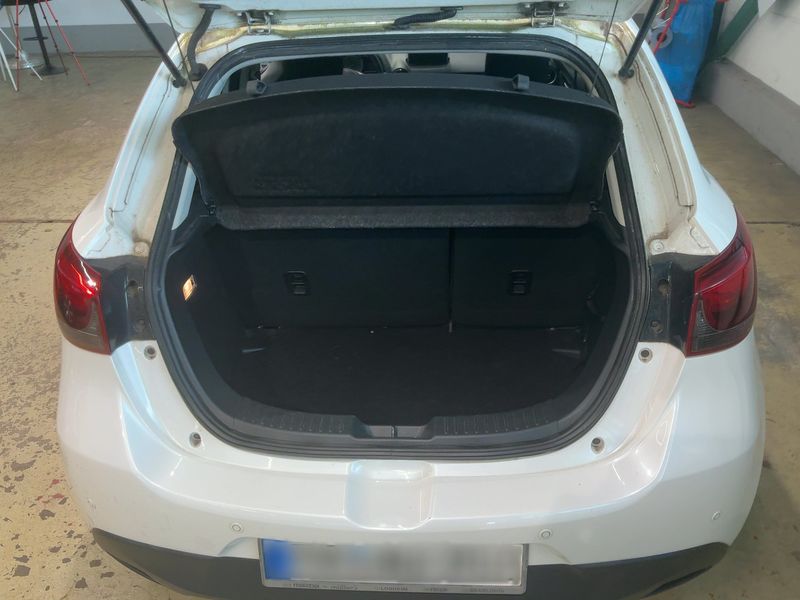 Mazda 2 1.5 Nakama — zdjęcie 10