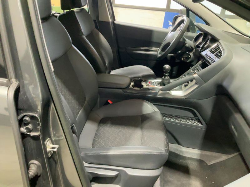 Peugeot 3008 1.6 HDi Allure — zdjęcie 11