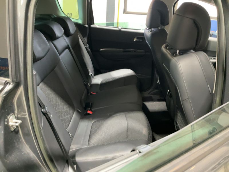 Peugeot 3008 1.6 HDi Allure — zdjęcie 14