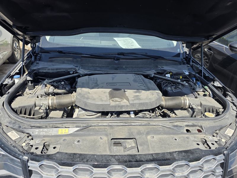 Land Rover Discovery 5 D250 Mild-Hybrid HSE Dynamic AWD — zdjęcie 8