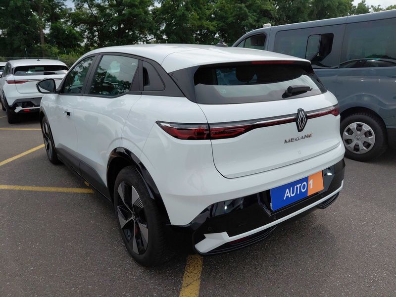 Renault Megane E-Tech electric drive 96 kW Equilibre — zdjęcie 3