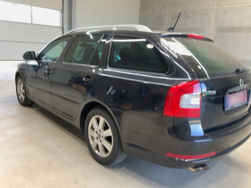 Skoda Octavia 2.0 TDI RS 2012 – снимка 6